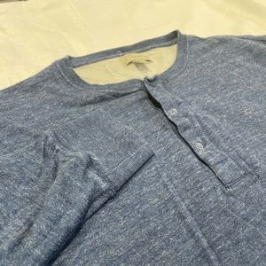 J.Crew Men’s Knit Long Sleeve Top Soft Sweater Size Medium